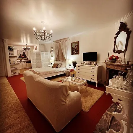 Detached Guest House In Luxury Villa With Pool